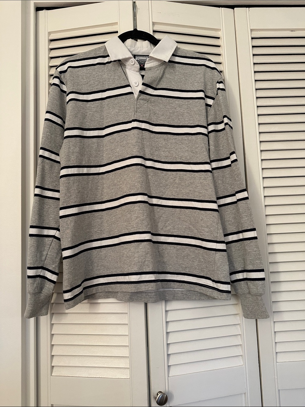 Grey Navy and White Stripe Barbarian Rugby shirt lightweight size M